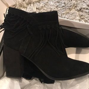 Nine West wildbelle bootie fringe 8.5